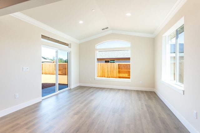 3063 Karuk Avenue, Redding, CA 96002