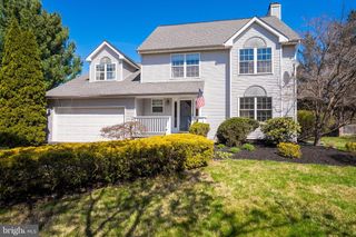 6 RUEDEMANN DR, Plainsboro, NJ 08536