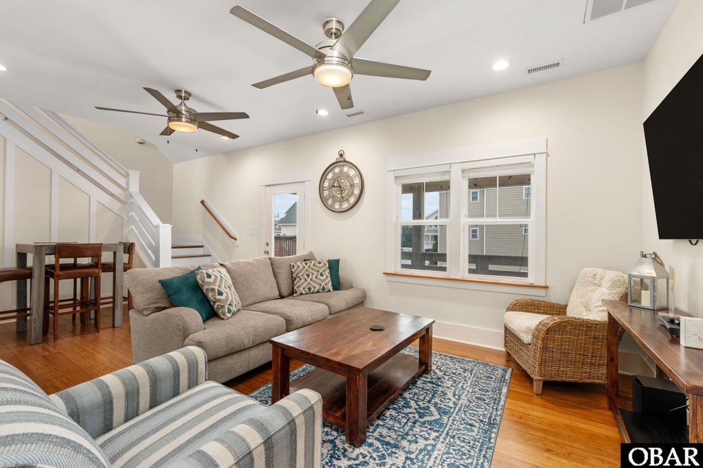 Image 4 of property listing at 655 Pampas Court Lot 162, Corolla, NC 27927