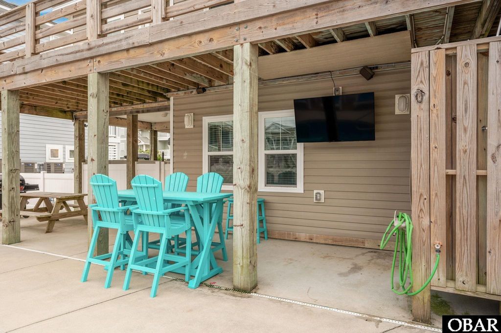 Image 36 of property listing at 655 Pampas Court Lot 162, Corolla, NC 27927