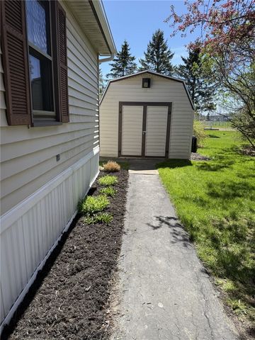 6415 Murphy Drive, Victor, NY 14564