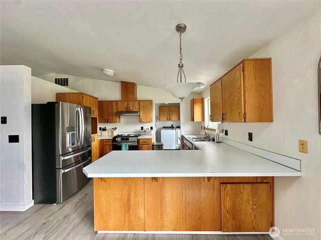 17 Gray Gables Lane, Hoquiam, WA 98550