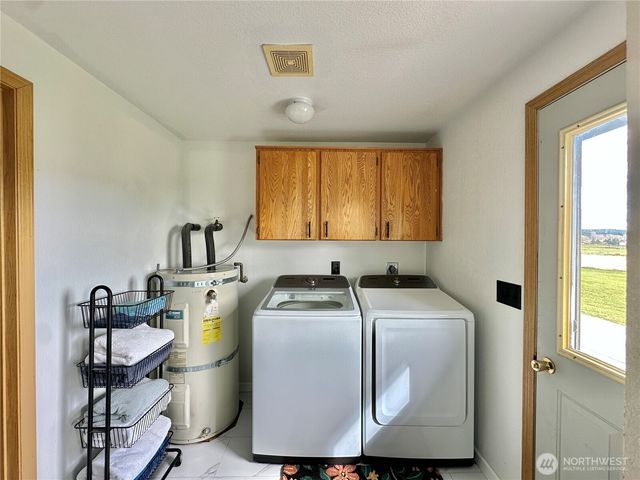 17 Gray Gables Lane, Hoquiam, WA 98550