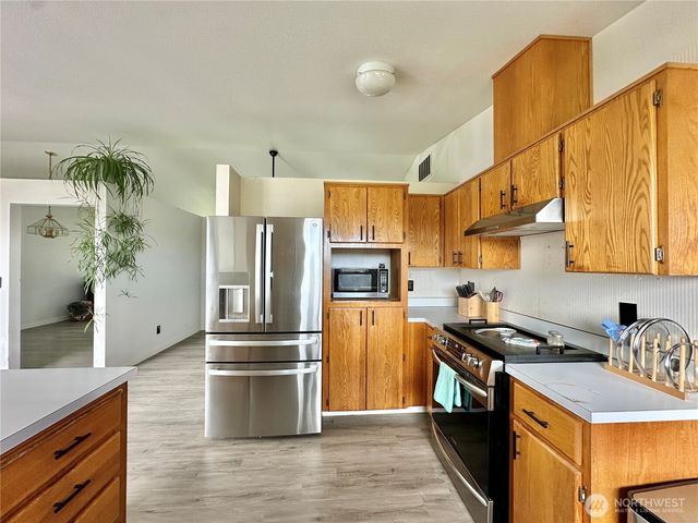 17 Gray Gables Lane, Hoquiam, WA 98550