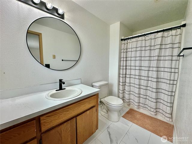 17 Gray Gables Lane, Hoquiam, WA 98550