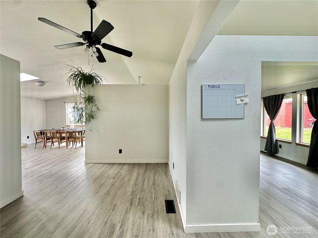 17 Gray Gables Lane, Hoquiam, WA 98550