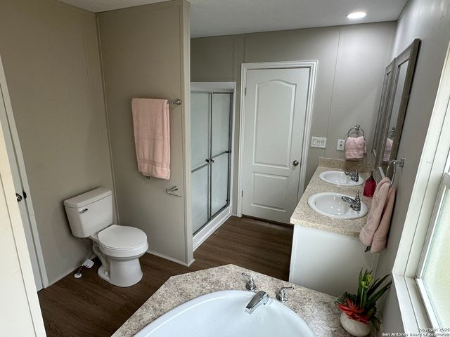 4051 Sutherland Springs, Seguin, TX 78155