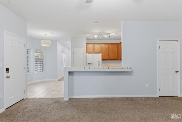 1101 Sayword Court, Bakersfield, CA 93312