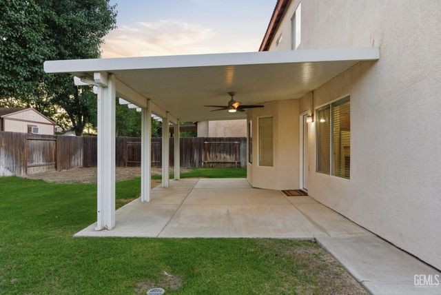 1101 Sayword Court, Bakersfield, CA 93312