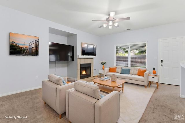 1101 Sayword Court, Bakersfield, CA 93312