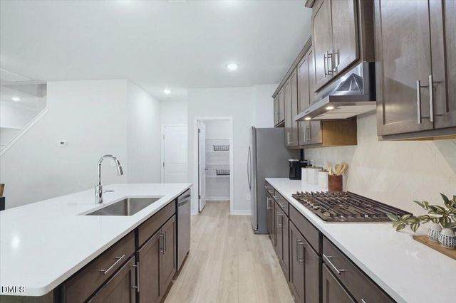 5910 Fallowfield Lane, Raleigh, NC 27616