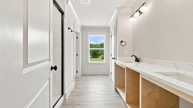6624 Sandswitch Road, Hixson, TN 37343