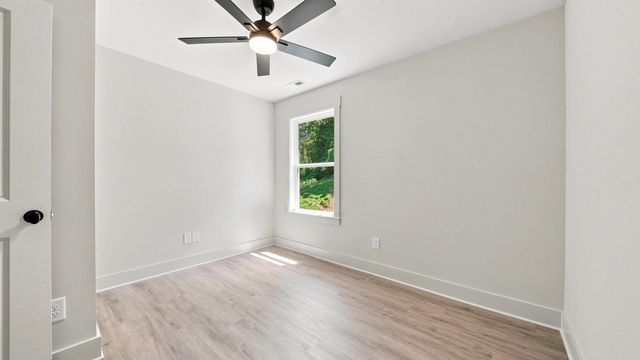 6624 Sandswitch Road, Hixson, TN 37343