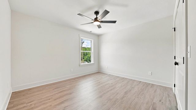 6624 Sandswitch Road, Hixson, TN 37343