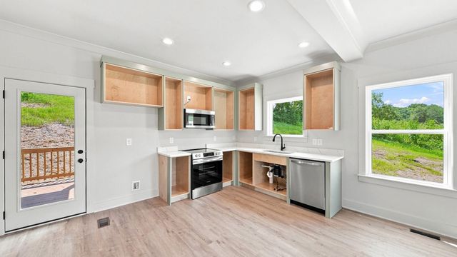 6624 Sandswitch Road, Hixson, TN 37343