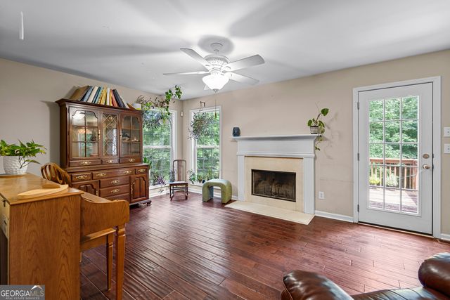 893 Hines Road, Moreland, GA 30259