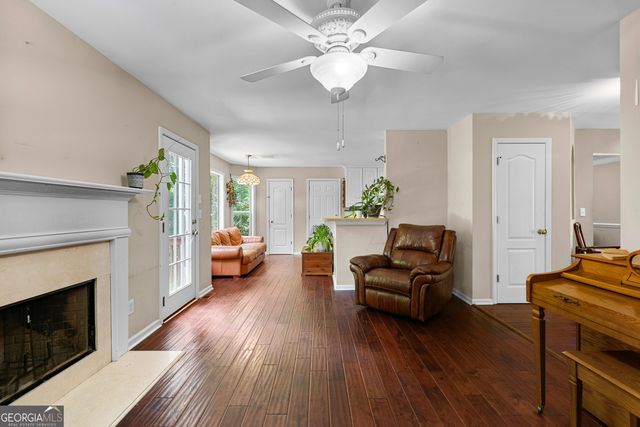 893 Hines Road, Moreland, GA 30259