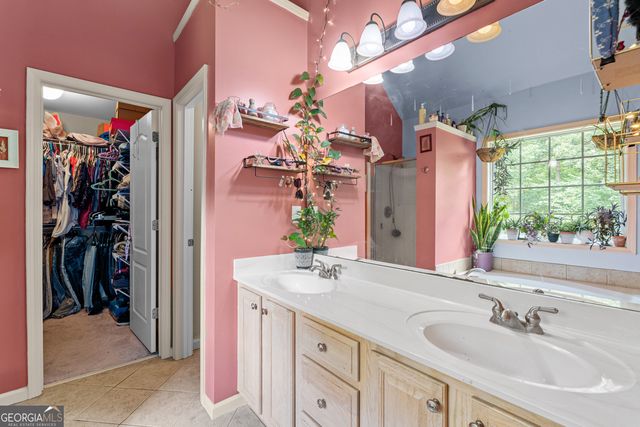893 Hines Road, Moreland, GA 30259