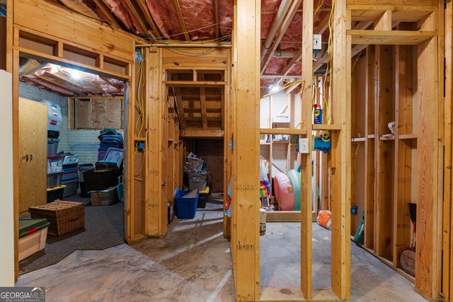 893 Hines Road, Moreland, GA 30259