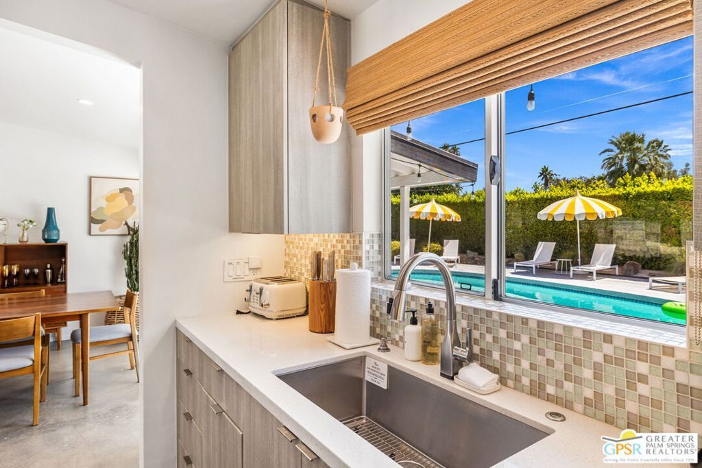 Image 28 of property listing at 242 Cerritos Drive, Palm Springs, CA 92262