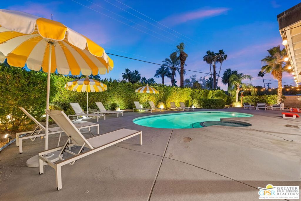 Image 41 of property listing at 242 Cerritos Drive, Palm Springs, CA 92262