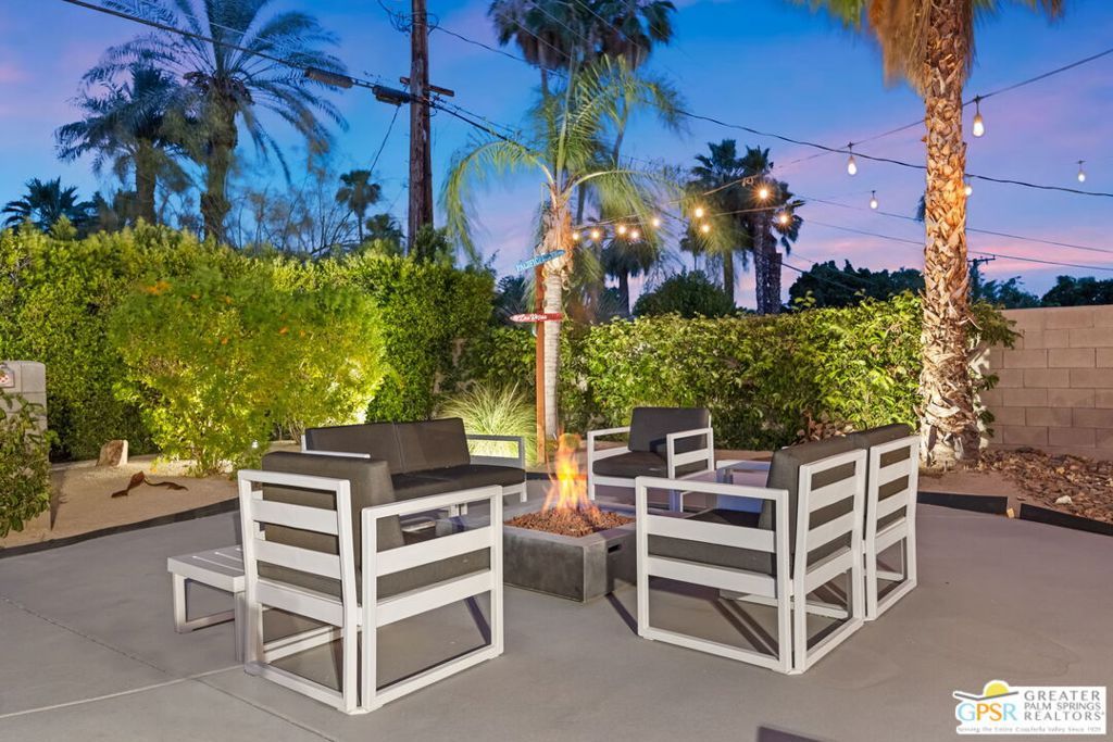 Image 47 of property listing at 242 Cerritos Drive, Palm Springs, CA 92262
