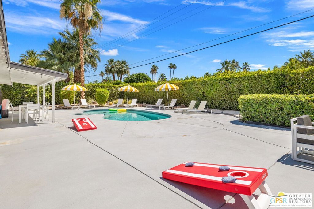 Image 58 of property listing at 242 Cerritos Drive, Palm Springs, CA 92262