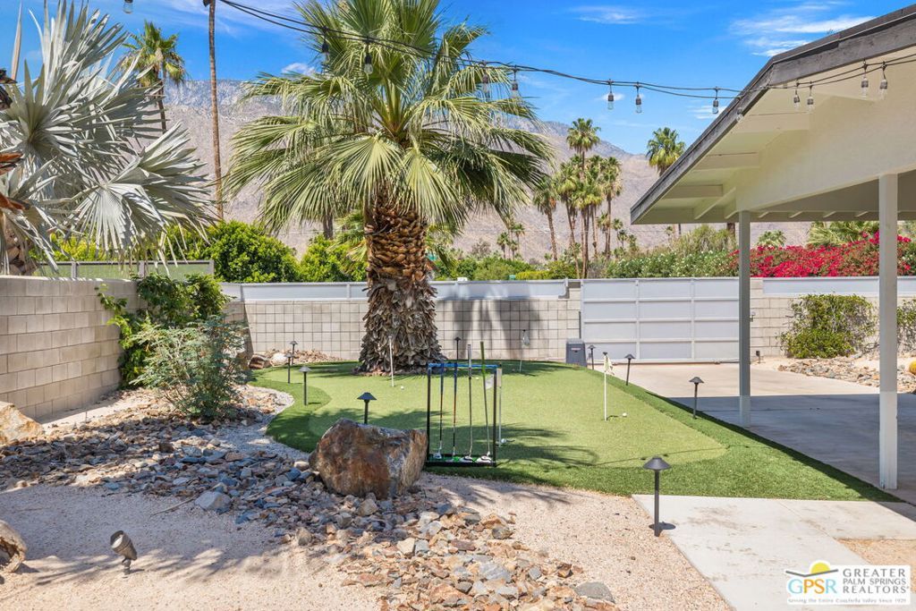 Image 59 of property listing at 242 Cerritos Drive, Palm Springs, CA 92262