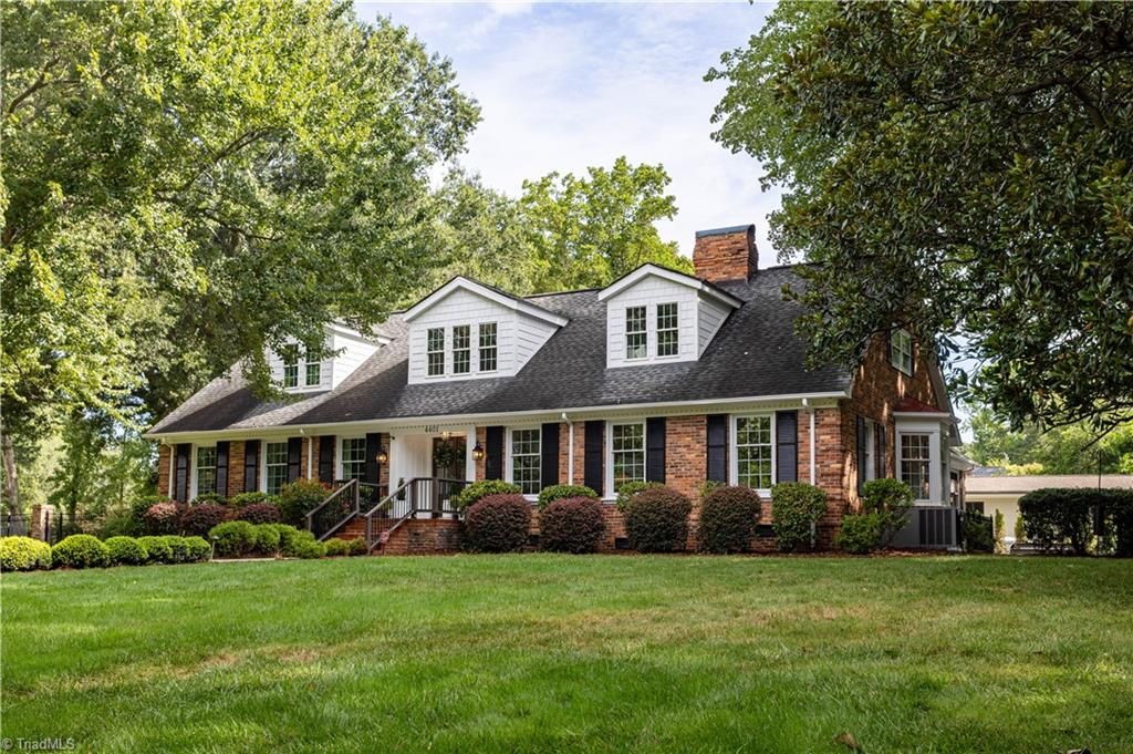 4401 Town And Country Drive, Charlotte, NC 28226