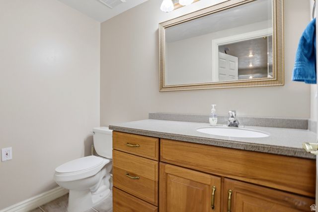 1274 W CHAPEL RIDGE DR, South Jordan, UT 84095