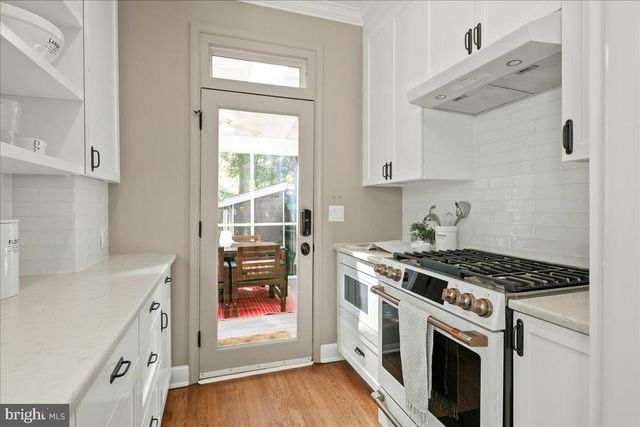 909 G ST SE, Washington, DC 20003