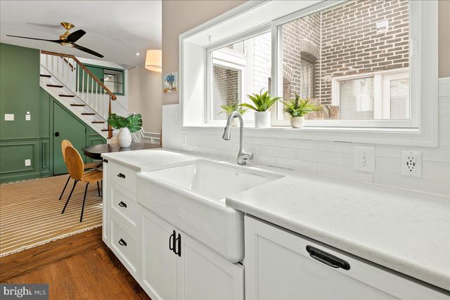 909 G ST SE, Washington, DC 20003