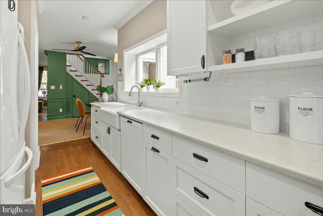 909 G ST SE, Washington, DC 20003
