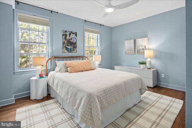 909 G ST SE, Washington, DC 20003