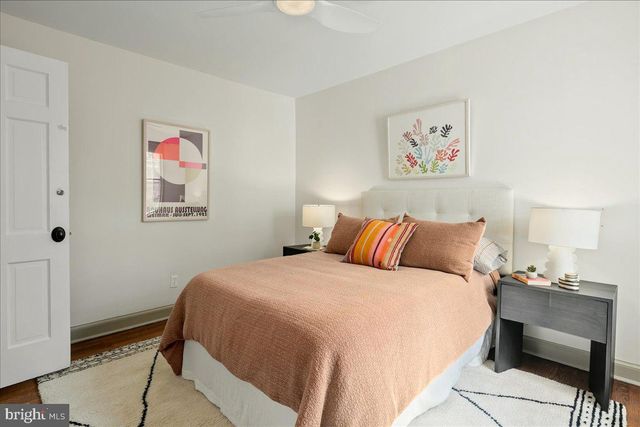 909 G ST SE, Washington, DC 20003