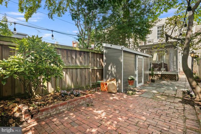 909 G ST SE, Washington, DC 20003