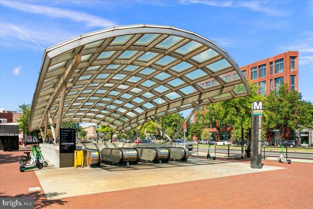 909 G ST SE, Washington, DC 20003