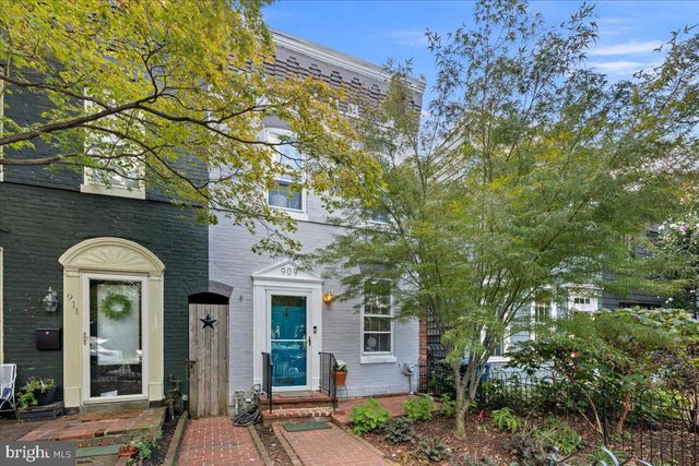 909 G ST SE, Washington, DC 20003