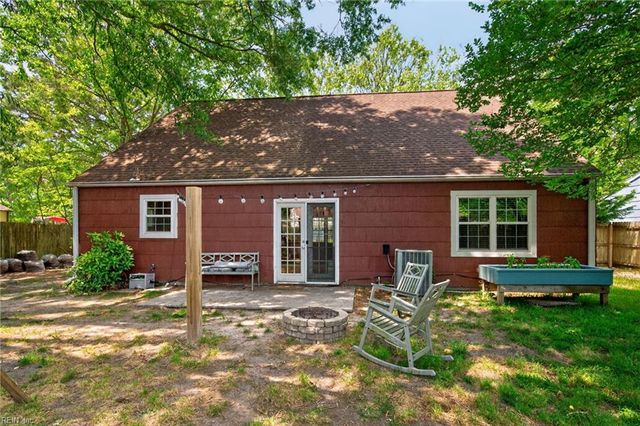 5404 Blue Knob RD, Virginia Beach, VA 23464