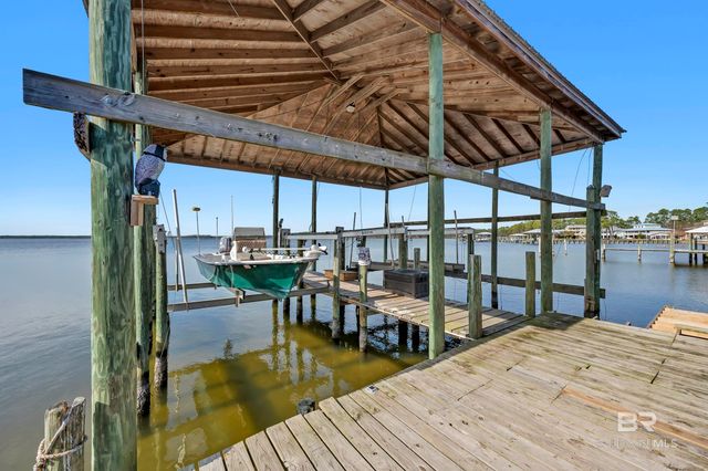 7789 Bayshore Drive, Elberta, AL 36530