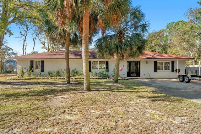 7789 Bayshore Drive, Elberta, AL 36530