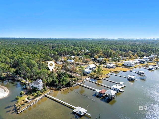 7789 Bayshore Drive, Elberta, AL 36530