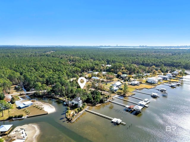 7789 Bayshore Drive, Elberta, AL 36530