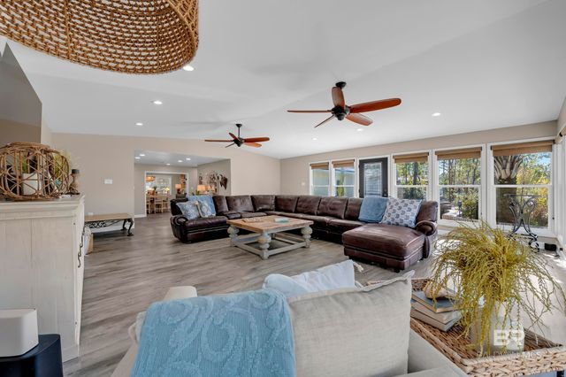 7789 Bayshore Drive, Elberta, AL 36530