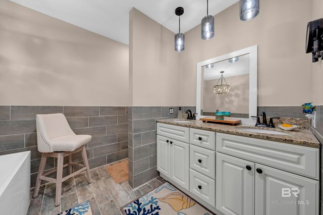 7789 Bayshore Drive, Elberta, AL 36530