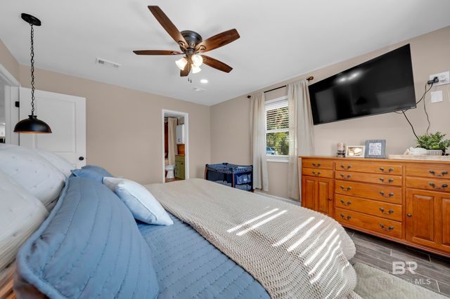 7789 Bayshore Drive, Elberta, AL 36530