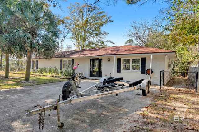 7789 Bayshore Drive, Elberta, AL 36530