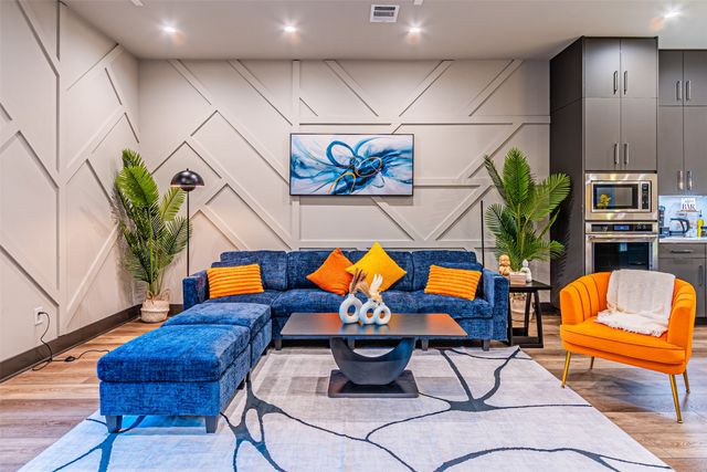 2310 Wycliff Avenue, Dallas, TX 75219