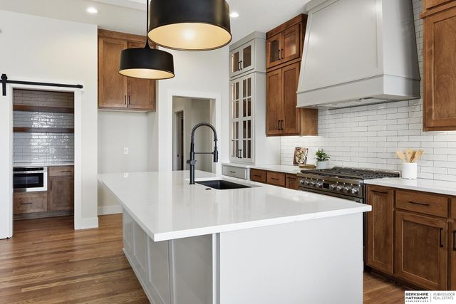 11035 S 220th Street, Gretna, NE 68028