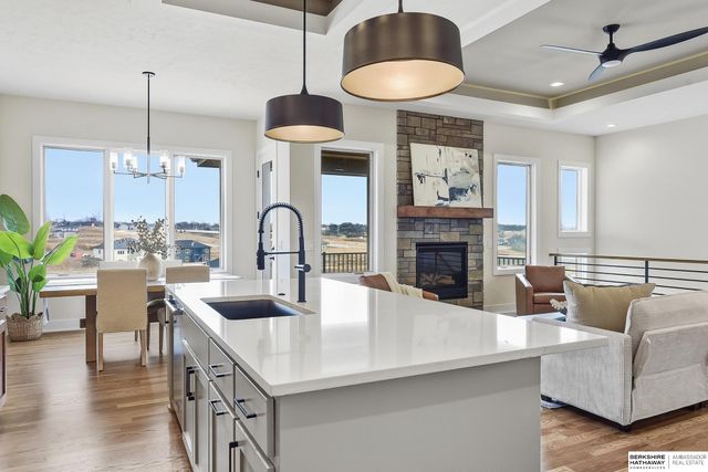 11035 S 220th Street, Gretna, NE 68028